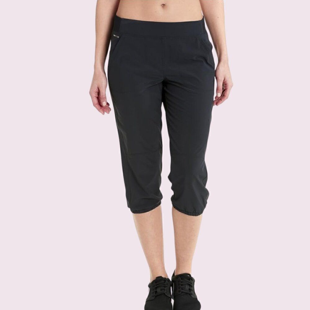 LOLË Womens Hattie Capri Pants Black